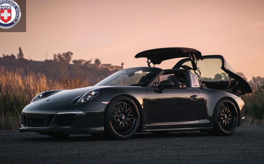 Porsche 911 Targa 4 GTS on HRE Wheels (540C) '2018